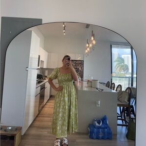 Marshall’s 
Size L
Green dress 
Brand new - never won